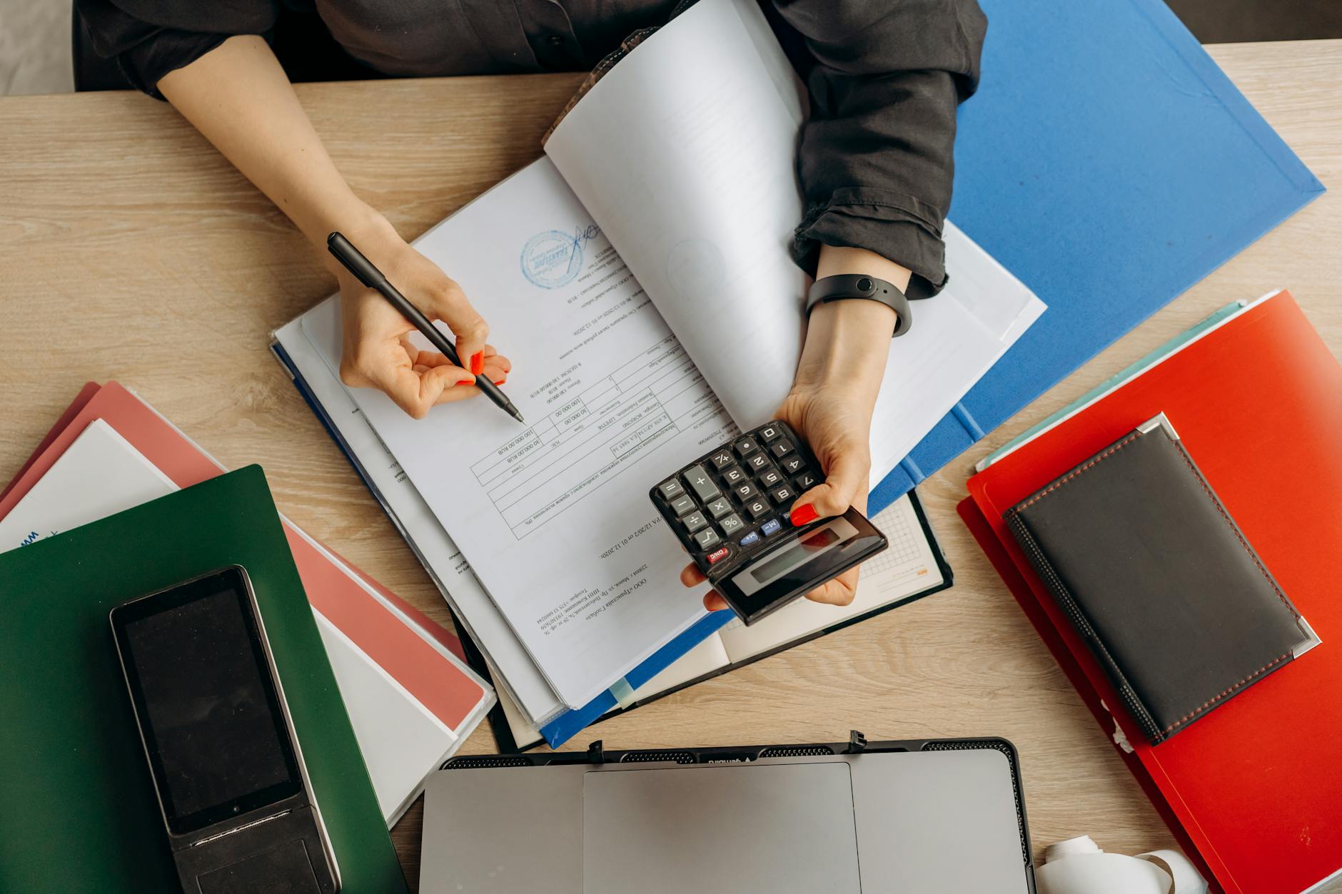 Do I need to register for GST? The S$1 million question, answered