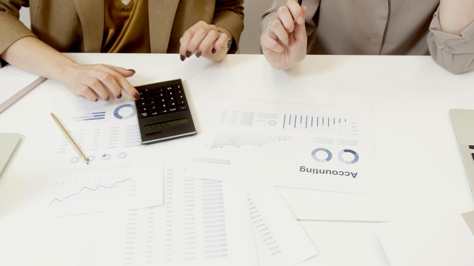 Building a 13-week cash-flow model that earns its keep