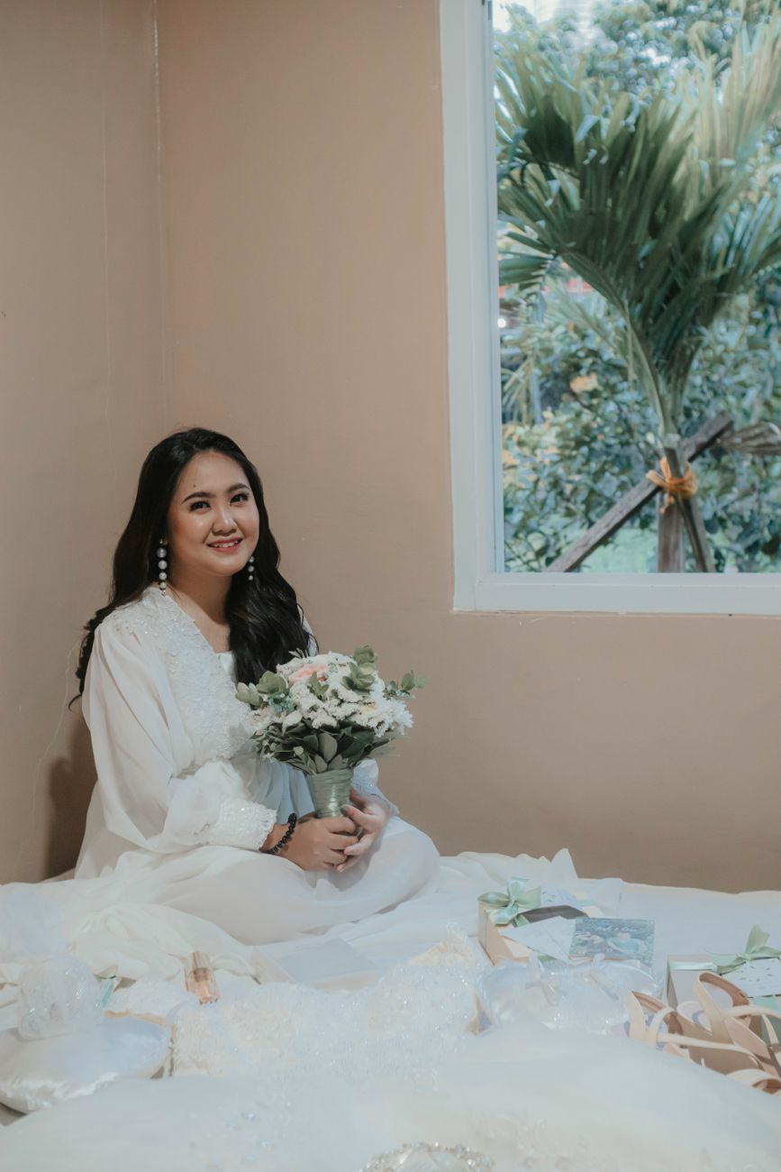A Singapore bride styled by Aglow Bridal Artistry — look 4