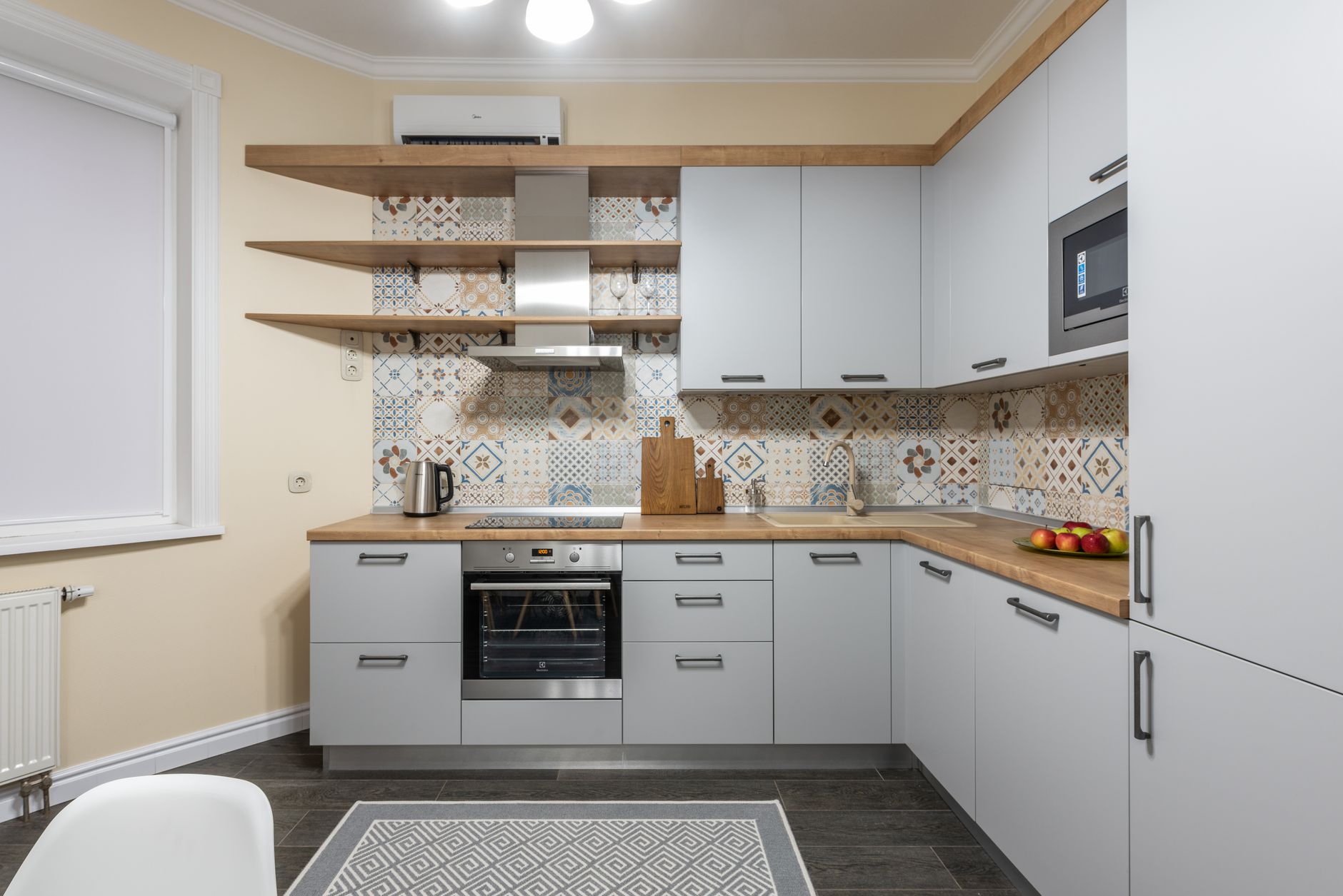 A spotless kitchen cleaned by Brightnest