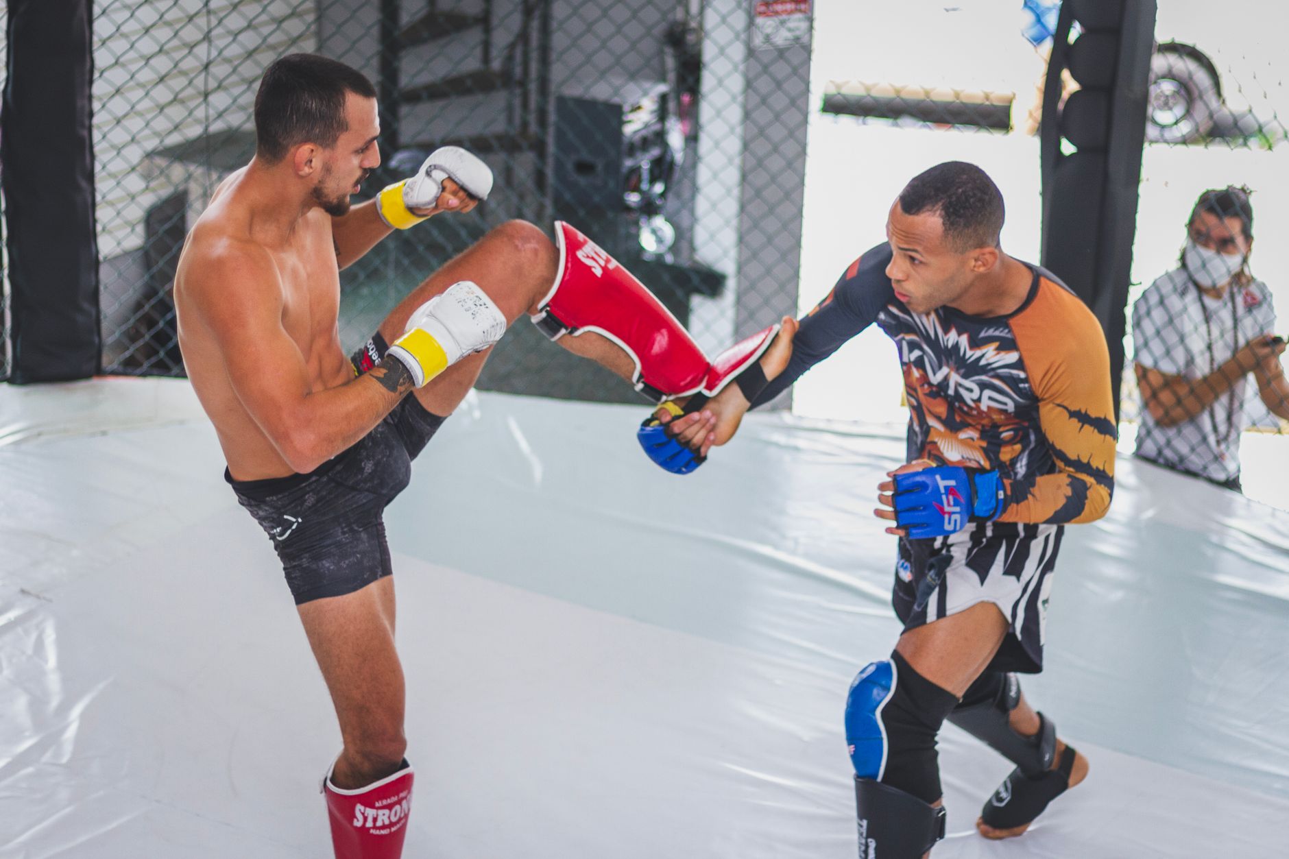 Muay Thai Technique at Clinch Muay Thai Singapore