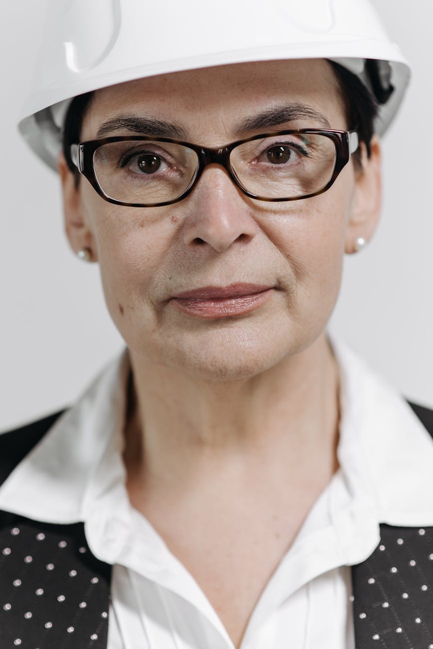 Dr. Anita Raghavan