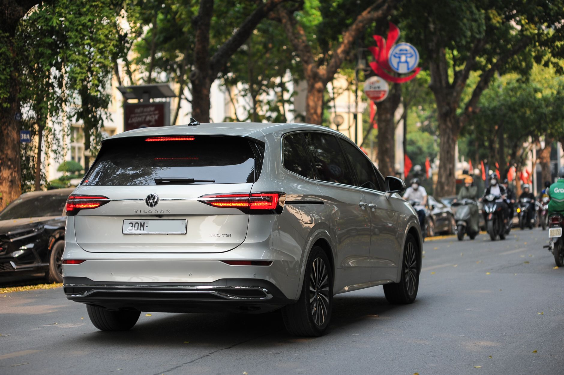 7-Seat MPV Lease