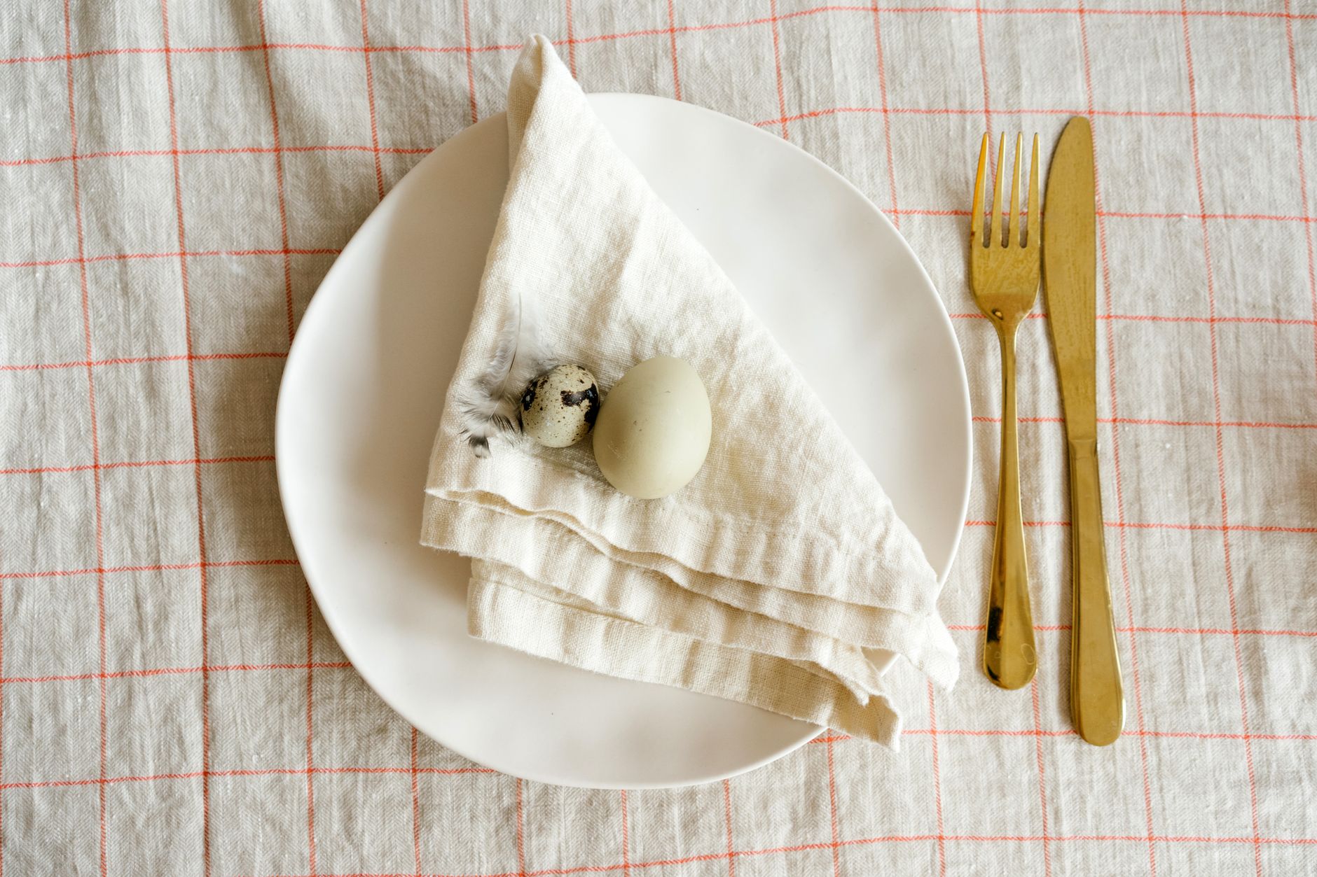 Setting a table worth gathering around (without spending much)