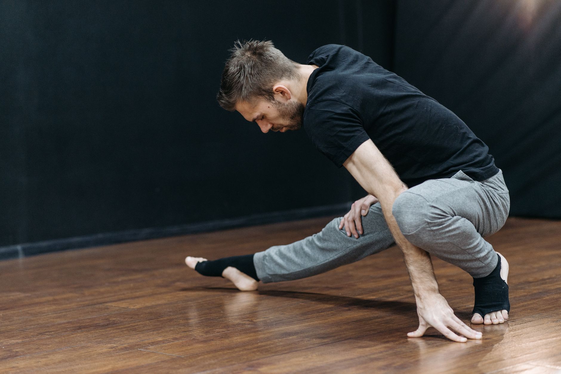 Mobility & Movement — calisthenics skills programme at Groundwork Athletics Singapore