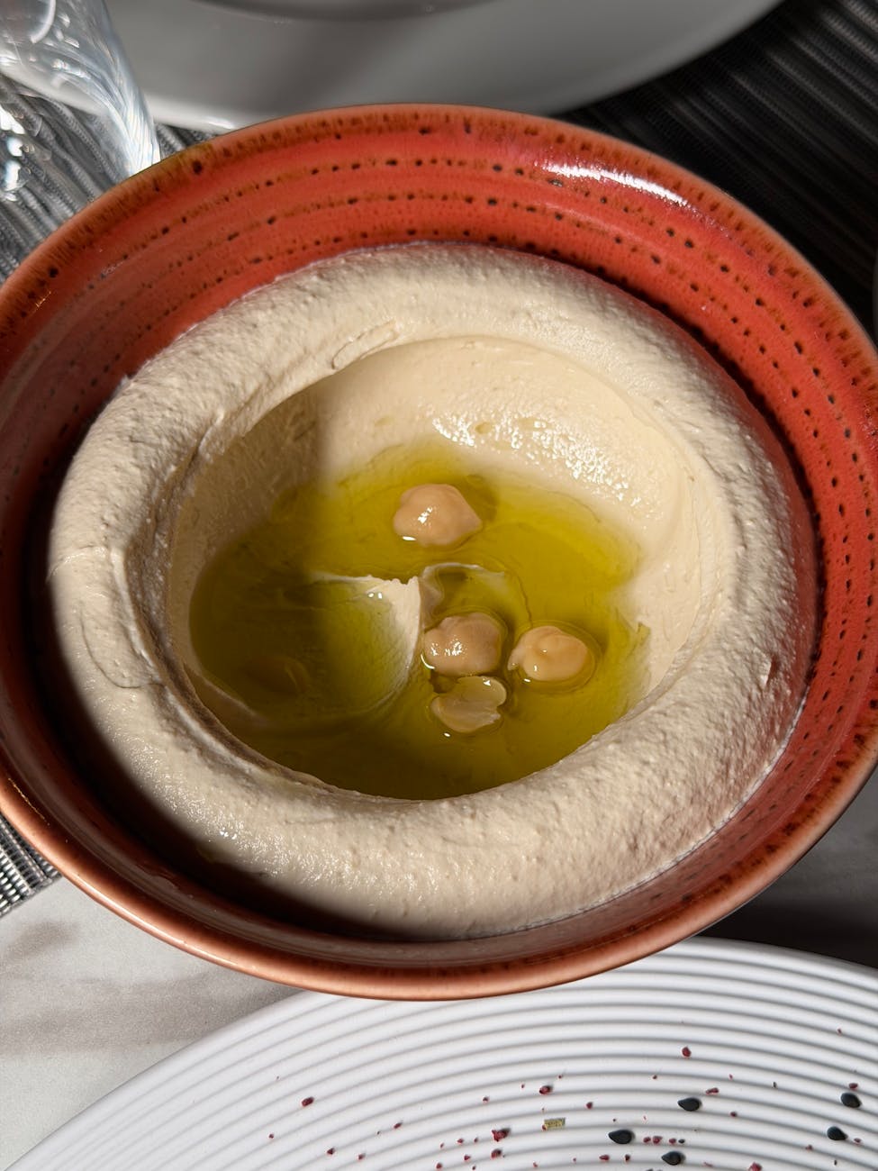 Hummus Beiruti