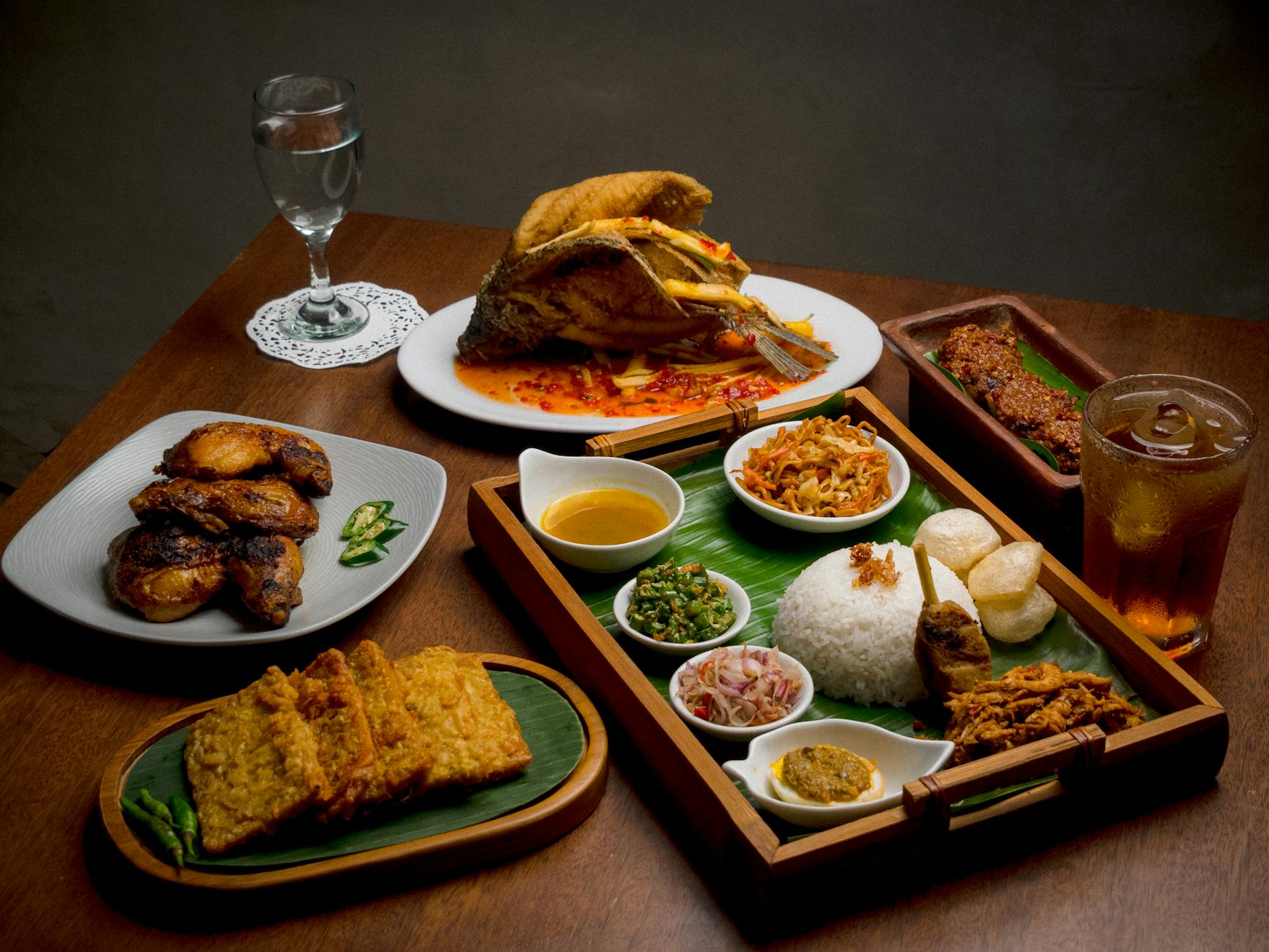 A spread of Heng Wok hawker dishes