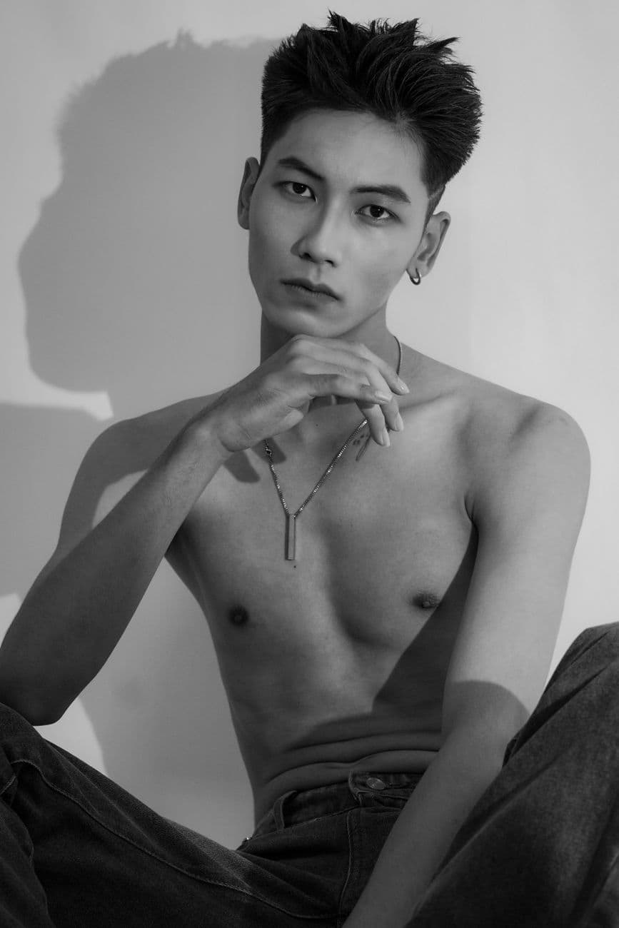 Daniel Soh — Iris men board model