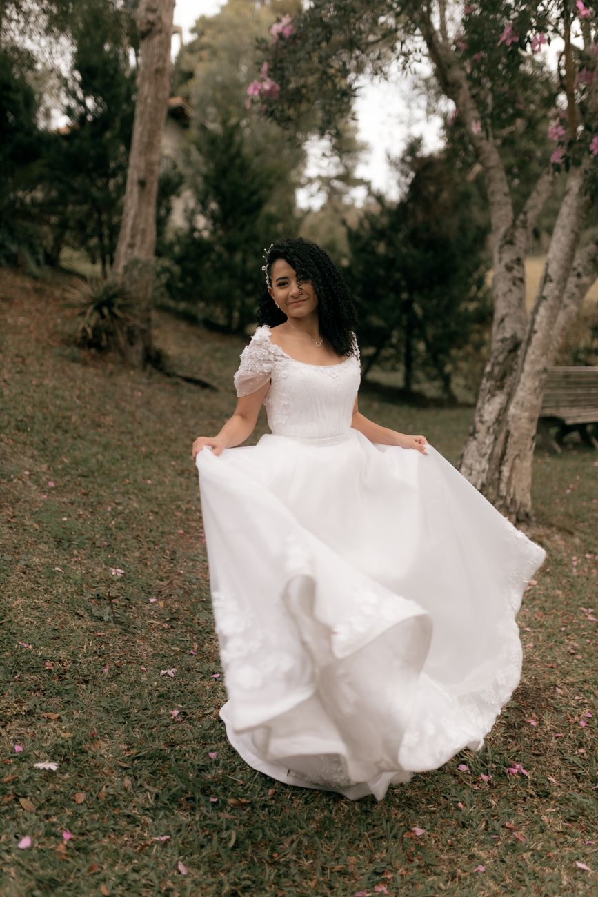 Mei — a sweetheart fit-and-flare gown in chantilly lace