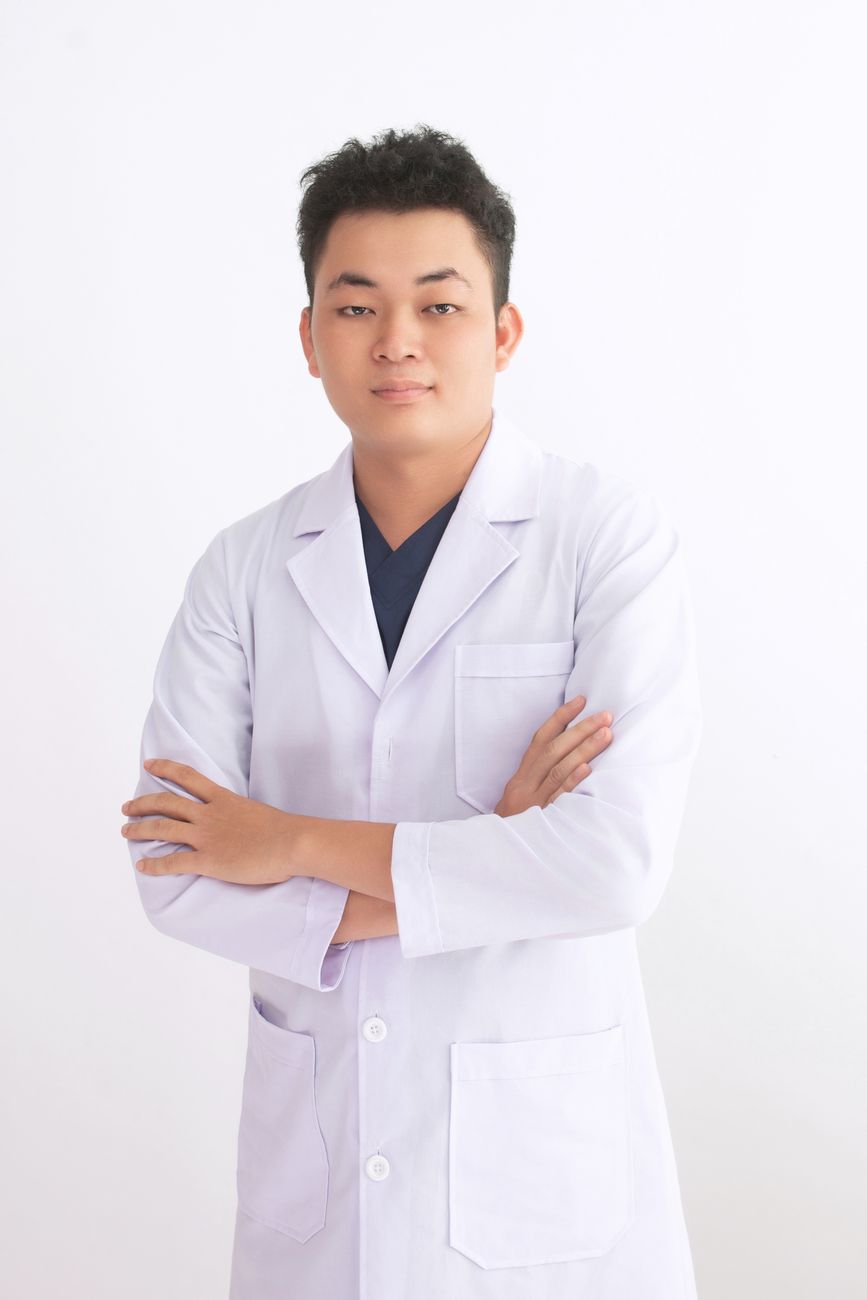 Physician Lim Hui Shan