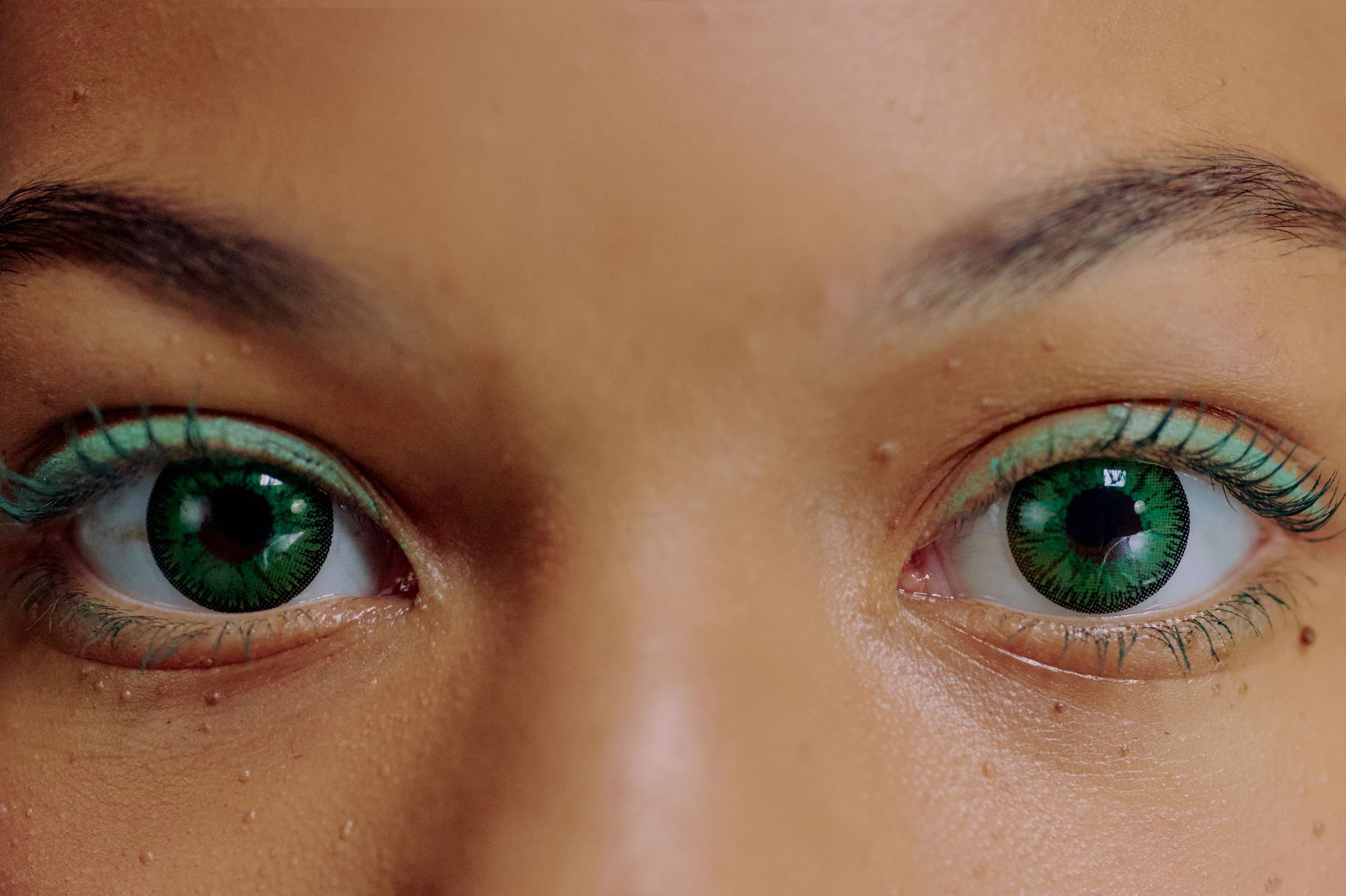 Coloured lenses