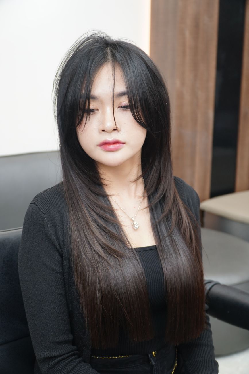 Renée Saraswati, Creative Director & Master Colourist at Lumé Hair Studio
