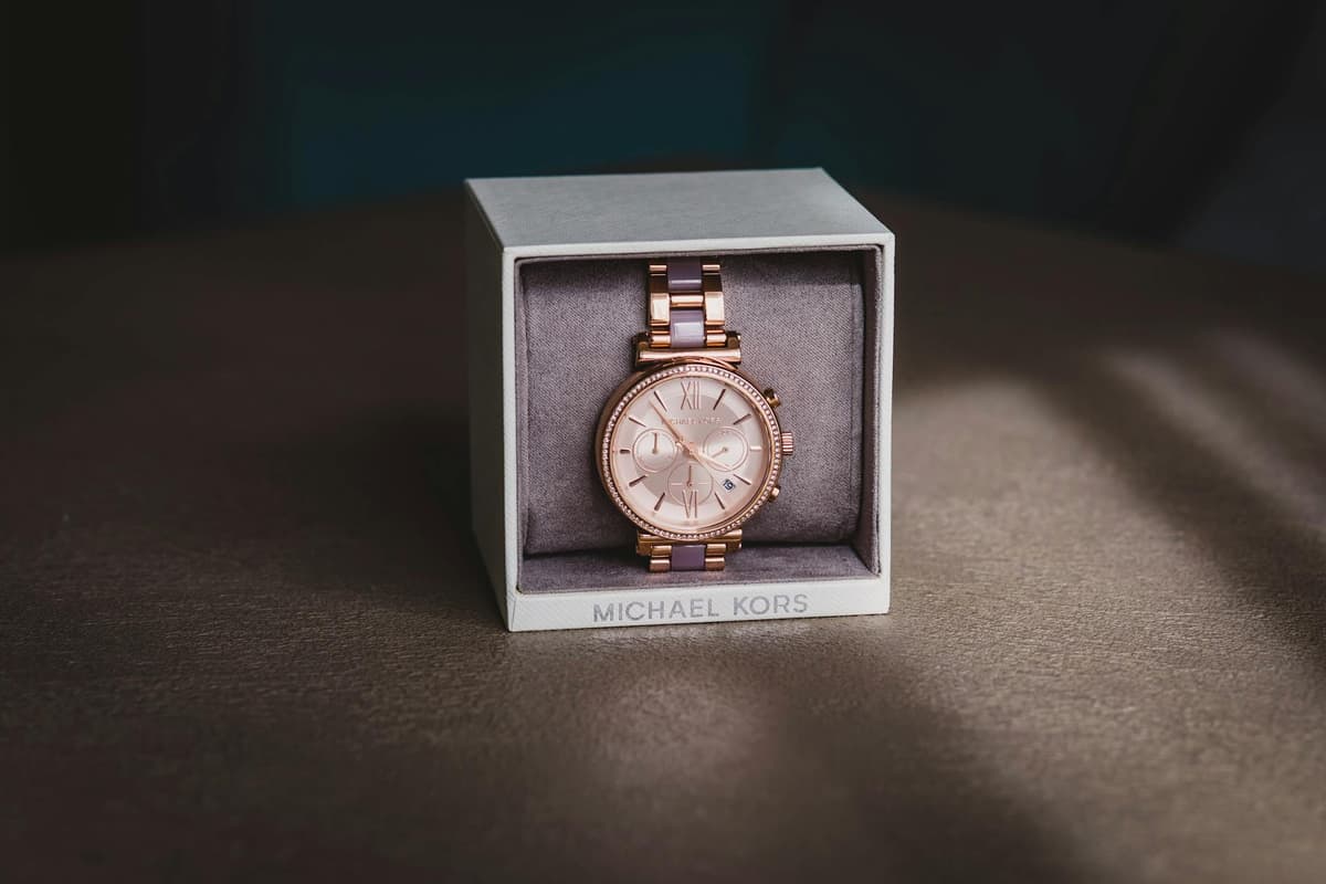Fossil Heritage — Commercial