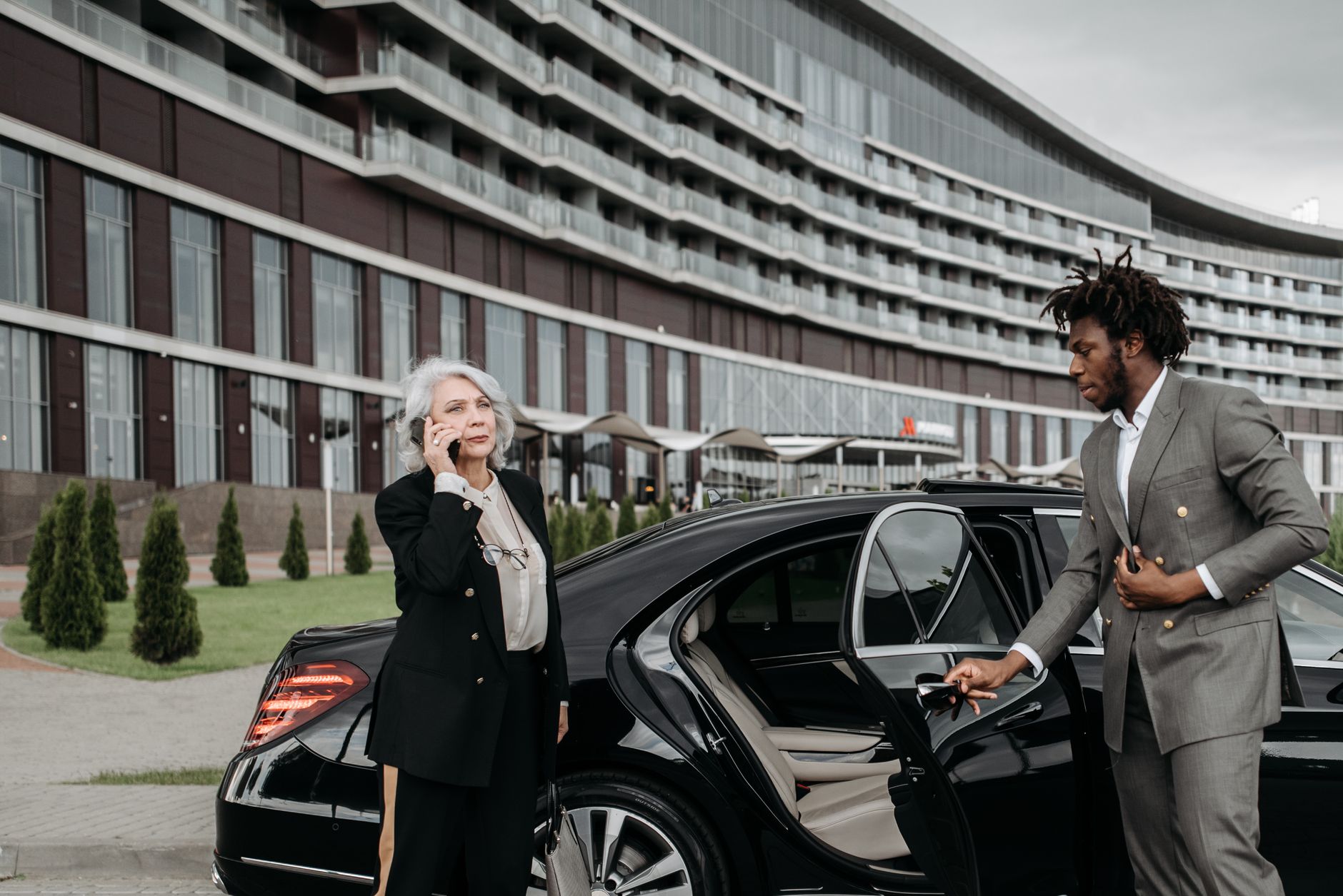 Private & Personal Chauffeur — Onyx Chauffeurs Singapore