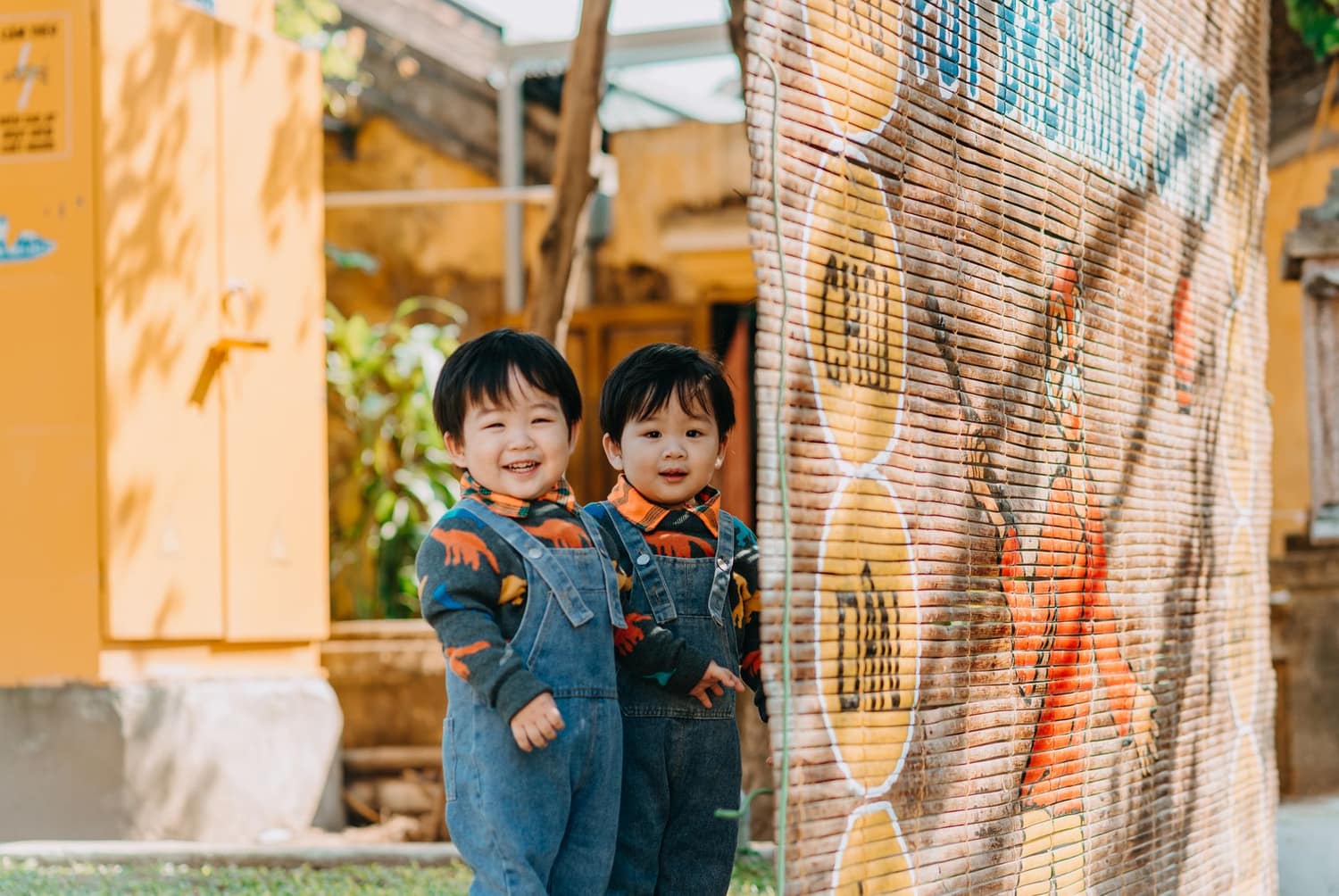 A Singapore family in coordinated Pipsqueak outfits
