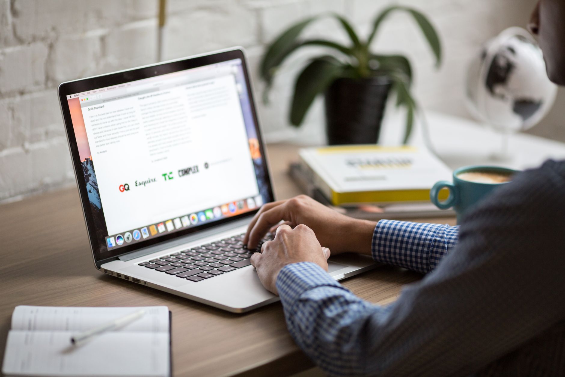 Email & newsletter copy in Singapore — Redink Copy