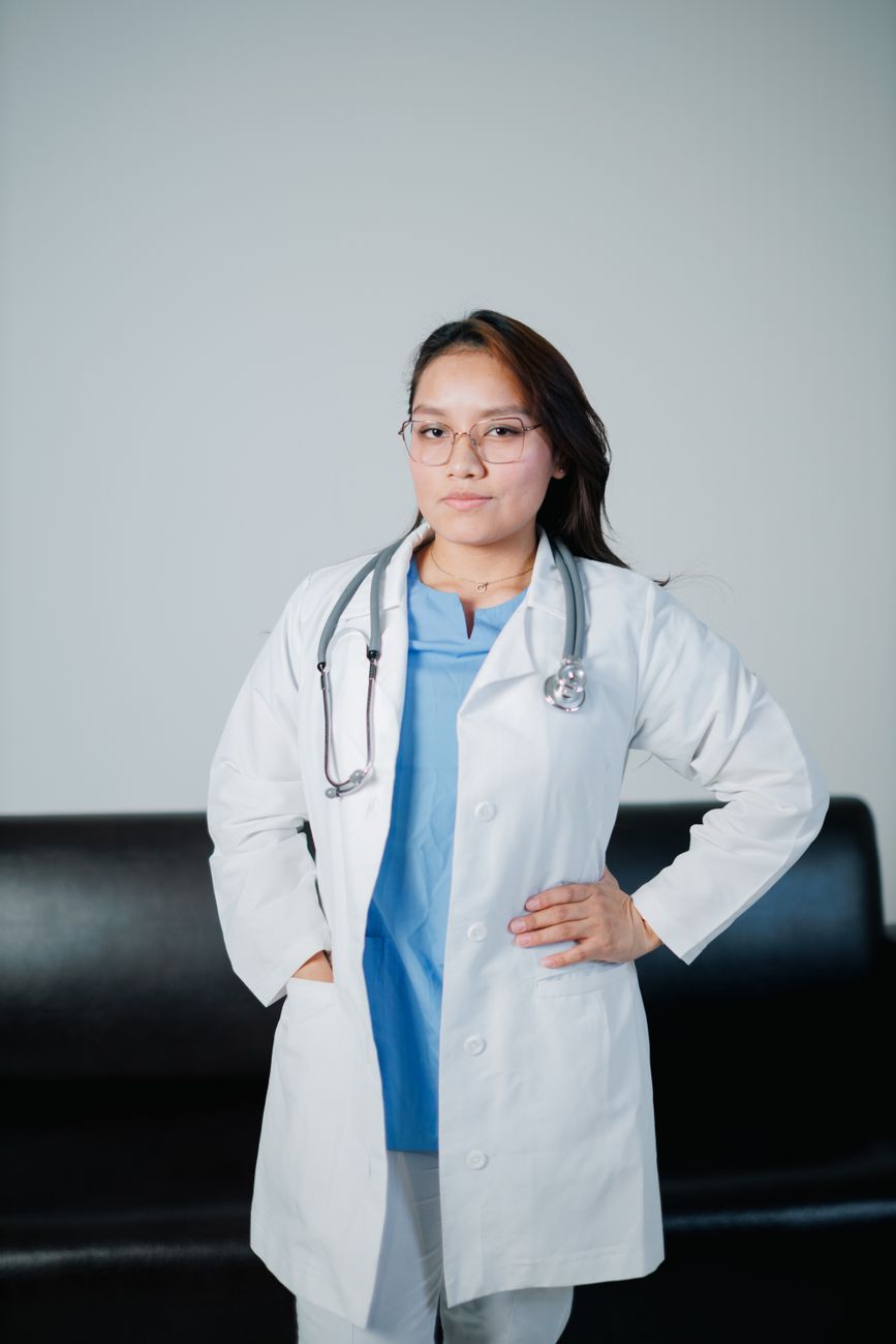 Dr Evelyn Sng