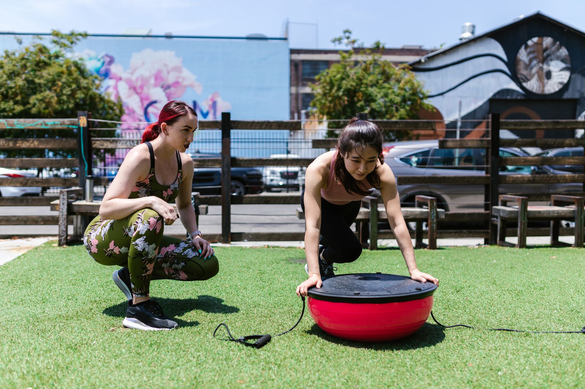 Small-Group Training with Sasha Strong — Singapore personal trainer