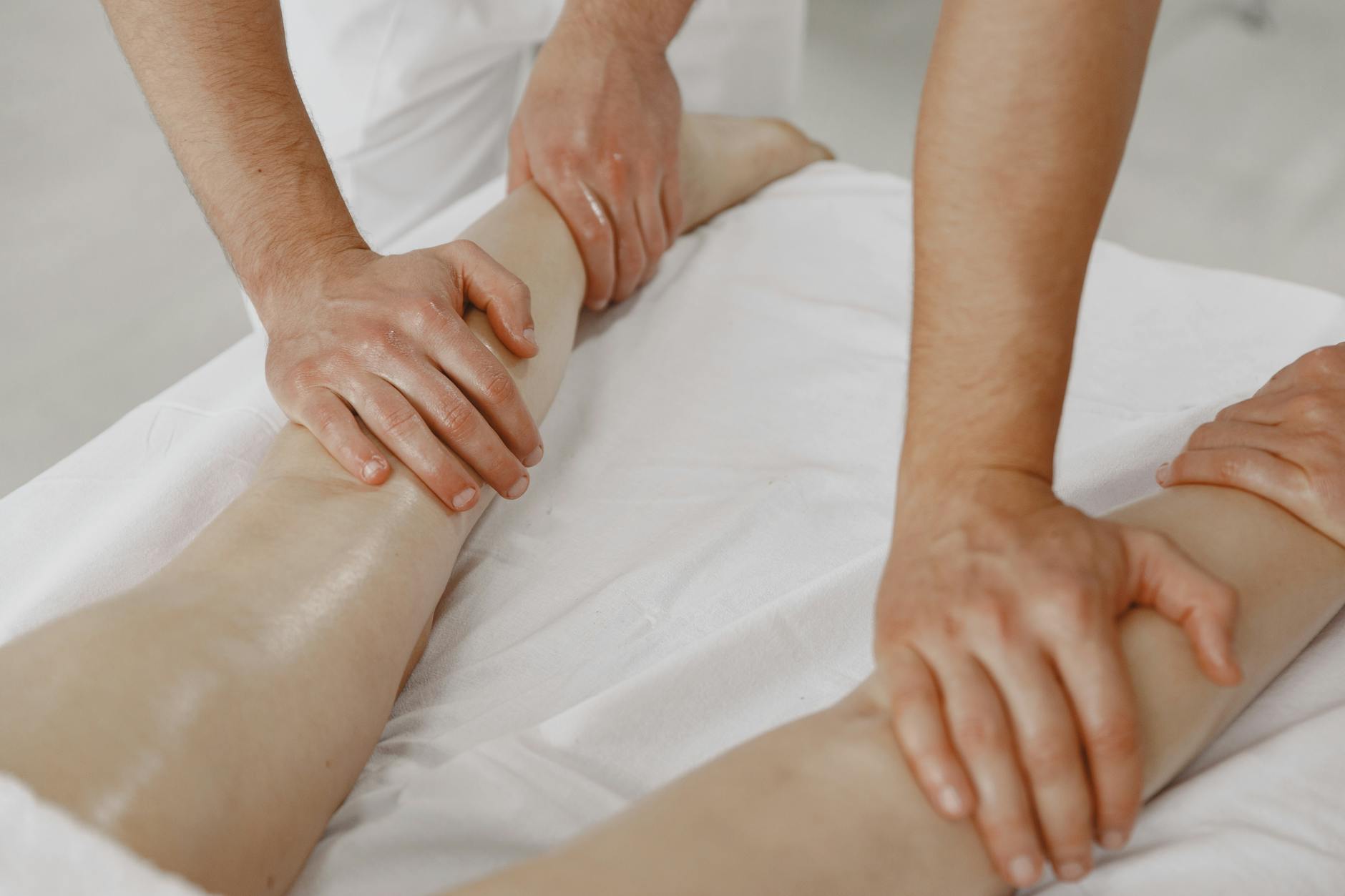 Cellulite Smoothing treatment at Sculpté Singapore