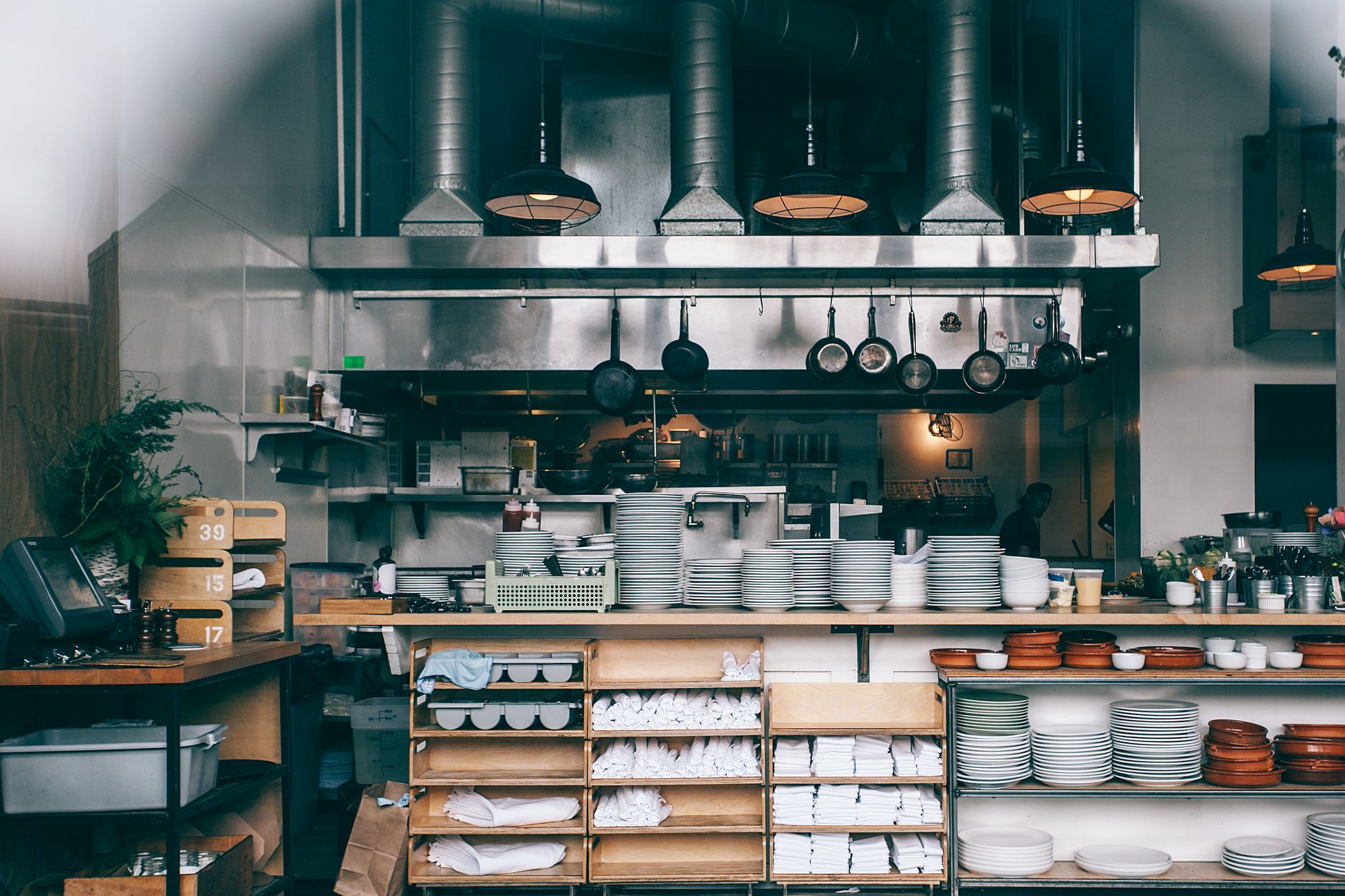 Scheduled treatment, restaurant