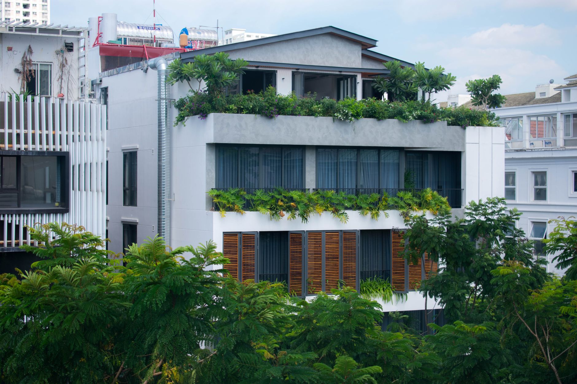 Novena Vista Suites — new launch in D11 · Novena / Newton