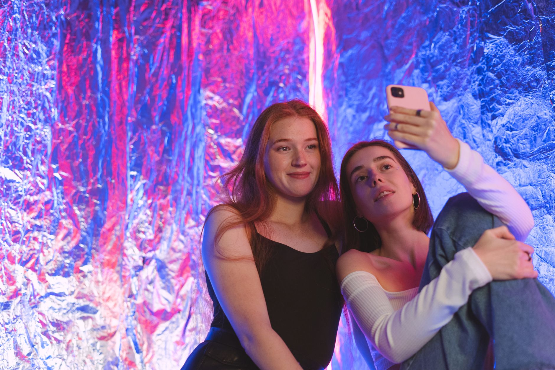 Neon & Luxury Photo Booth
