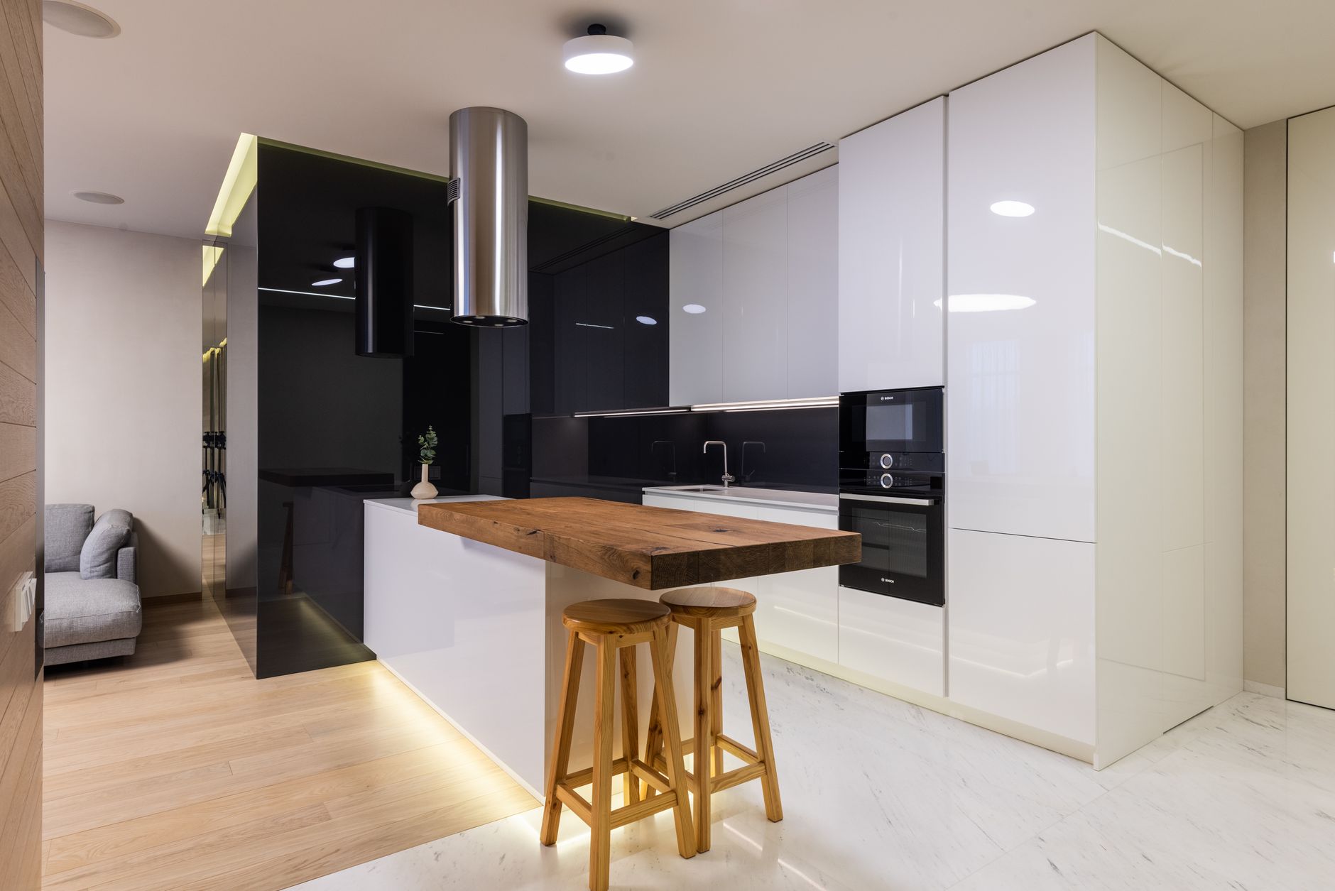 Ensuite Room · Tras Street kitchen