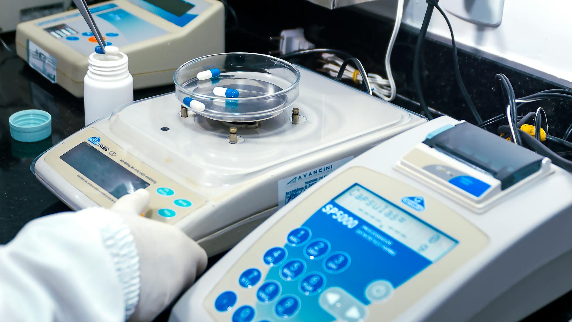 Supplement quality testing in a laboratory