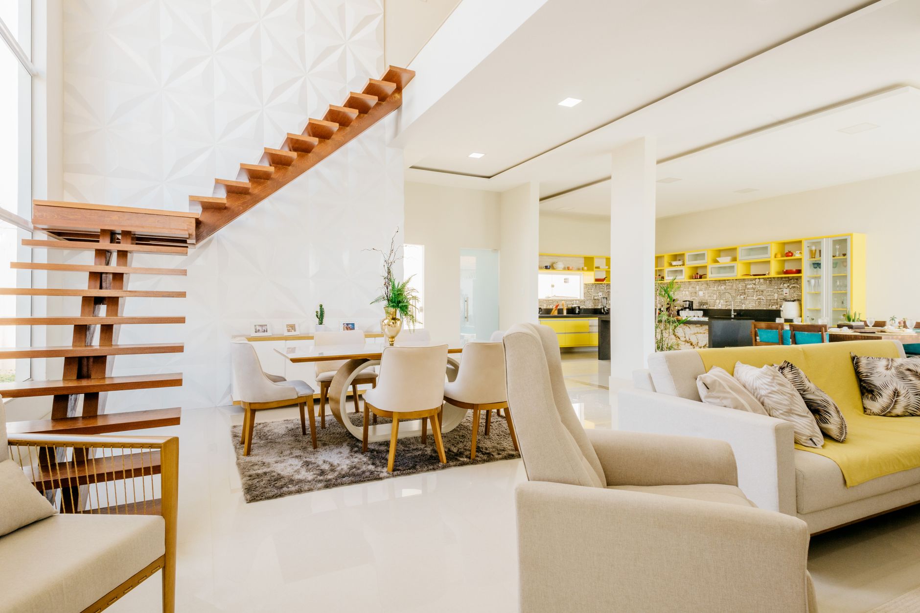 Meridian Rise interior