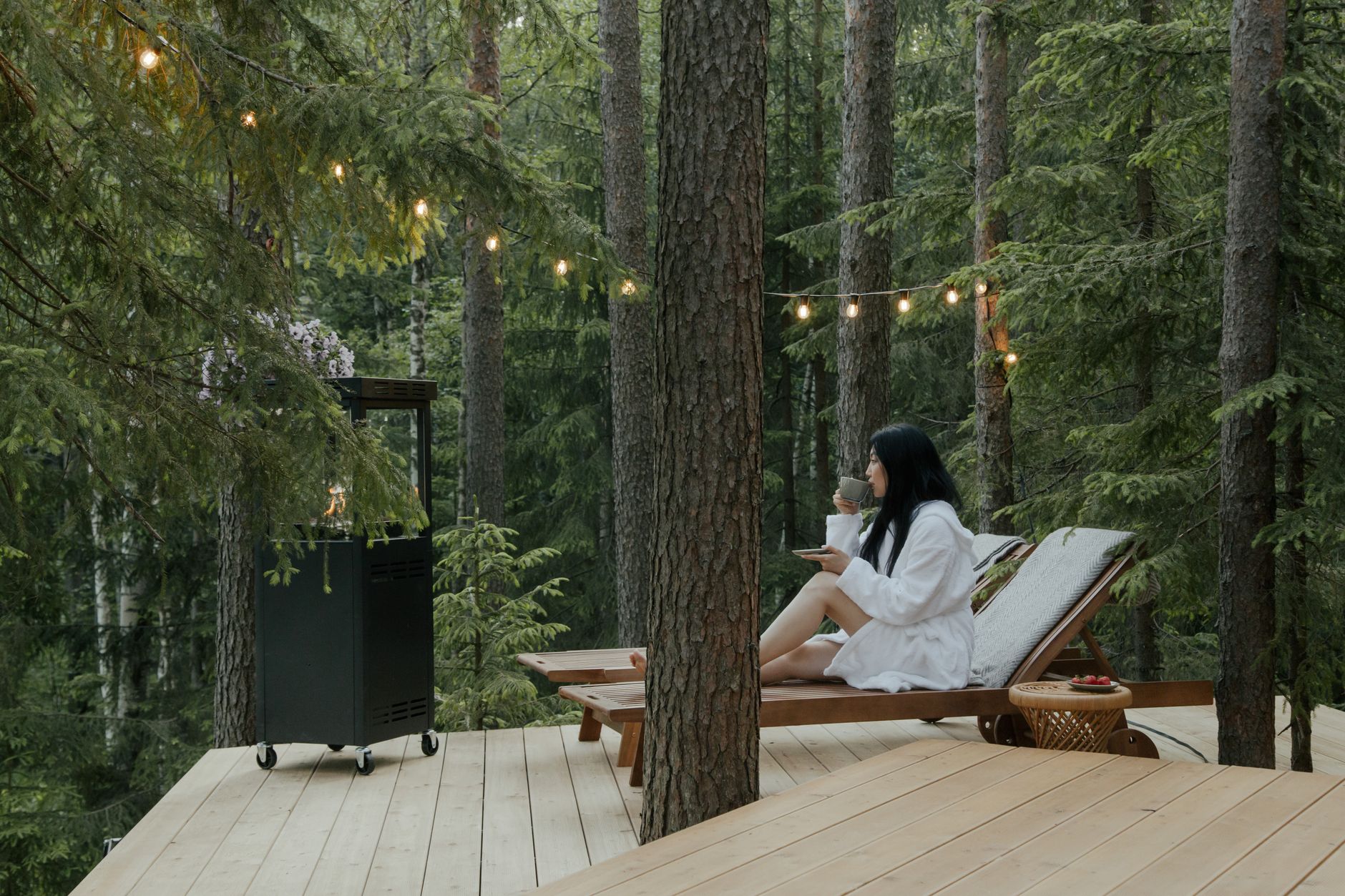 A lounge deck at Wildnest