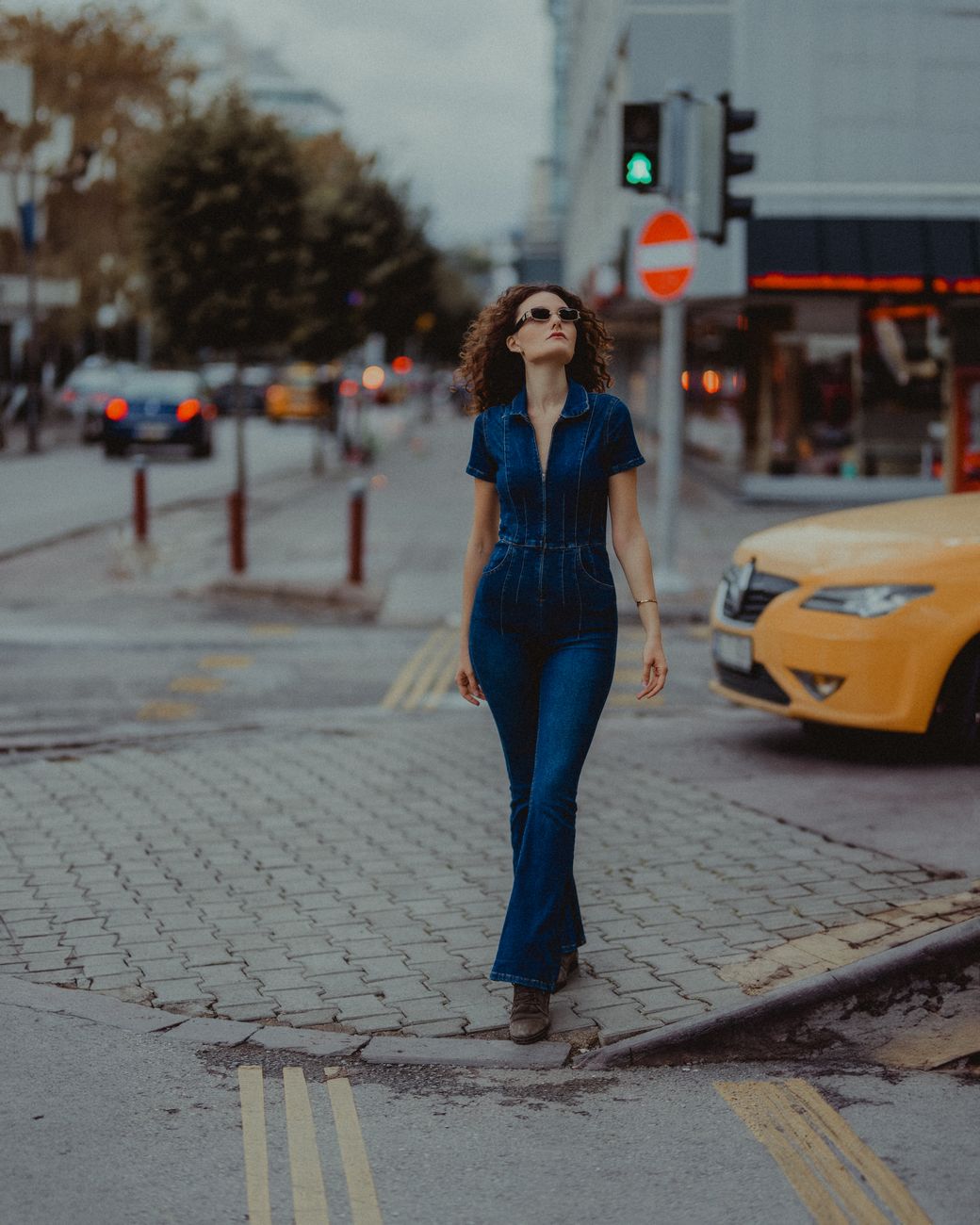 Devi Tapered Jeans